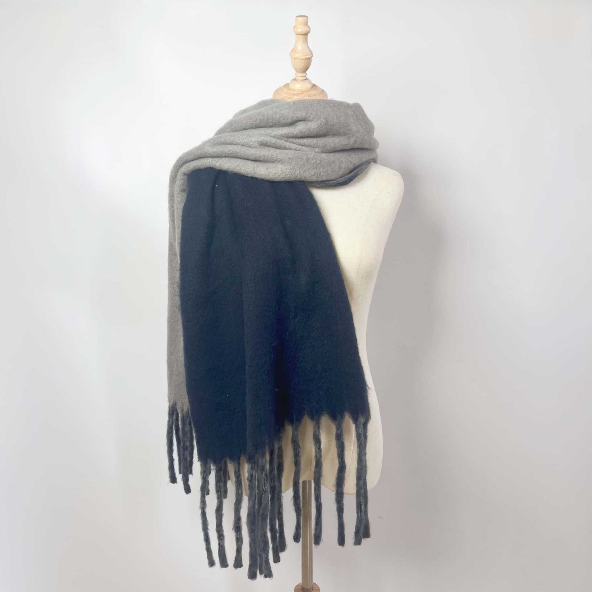 

Осень и зима новый двусторонний монохромный шарф женский толстый с бахромой утолщенный универсальный однотонный шарф