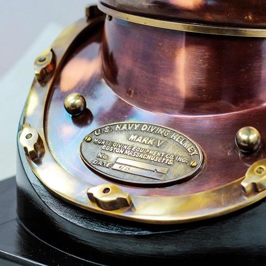 45.72 Cm  Brass Steel Diver's Helmet Nautical Scuba Diving Replica with Wooden Base Marine Decor Collectible