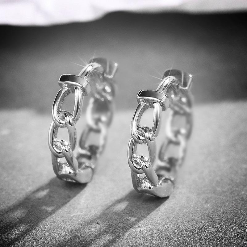 

Huitan Chain Hoop Earrings for Women Metallic Style Copper Color/Gold Color Link Twist Geometric Earrings Simple Fashion Zircon