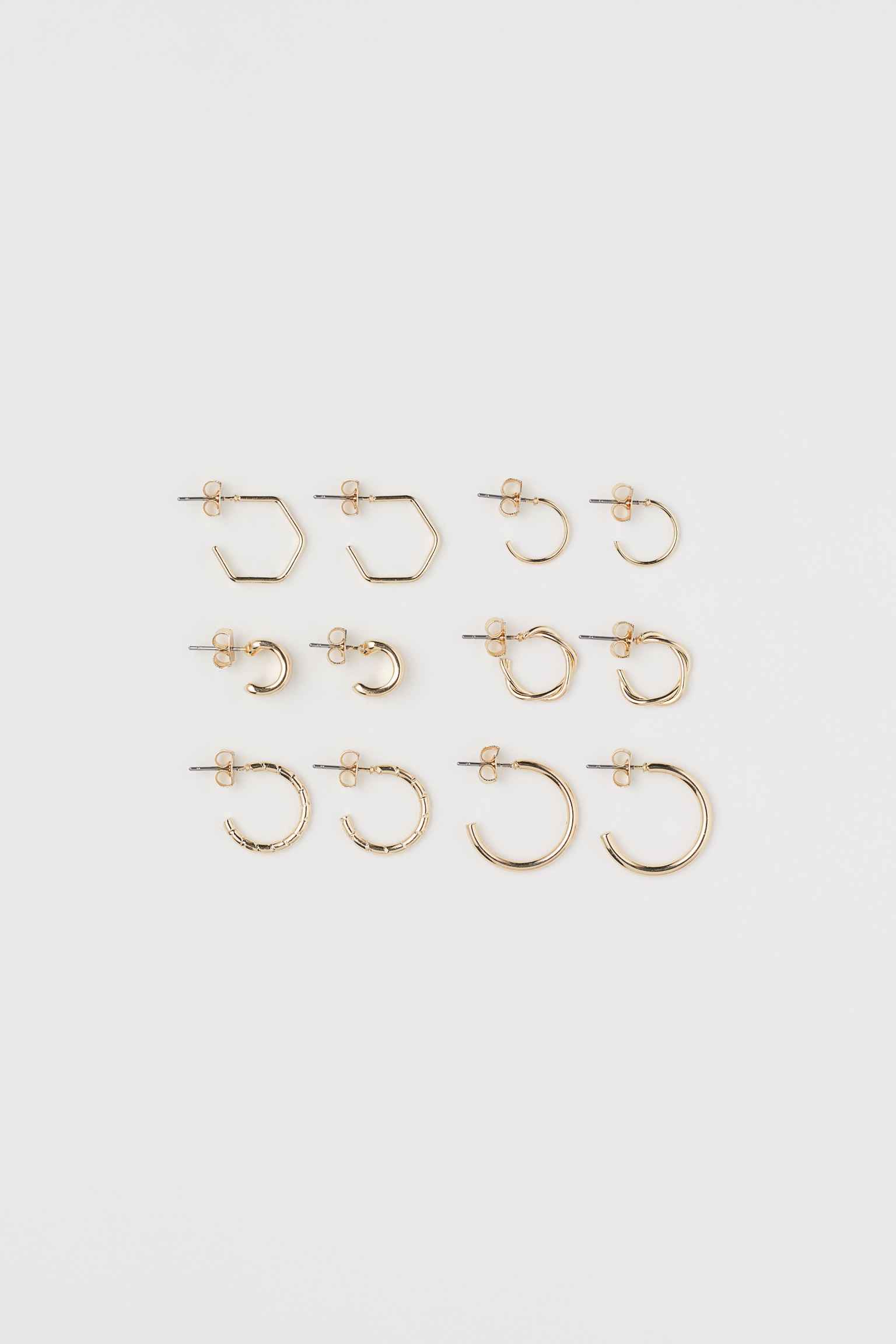 

6 pairs earrings