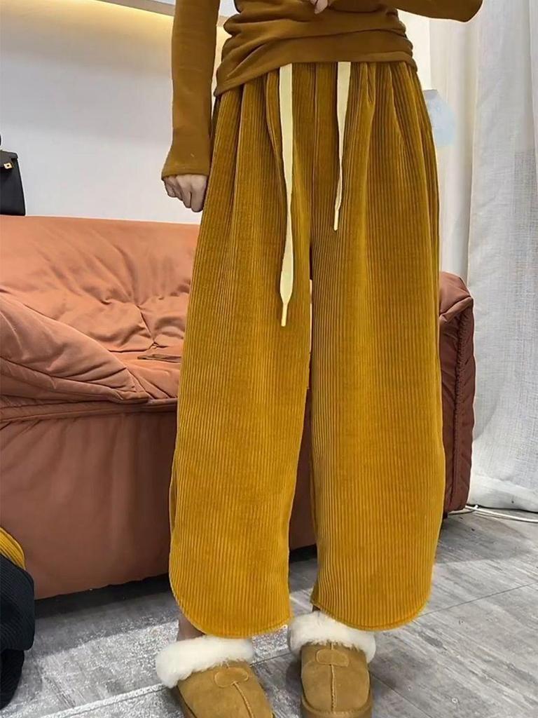 Women's High-Waisted Retro Corduroy Wide-Leg Pants: Autumn Slimming Straight-Leg Crop