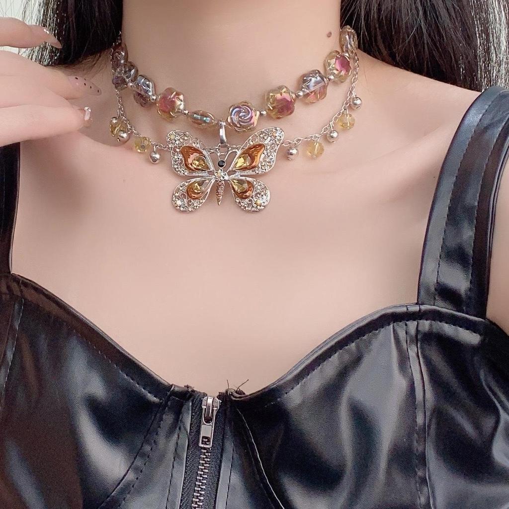 Elegant Double Layer Butterfly Tassel Necklace - Retro Chinese Palace Design with Feminine Charm