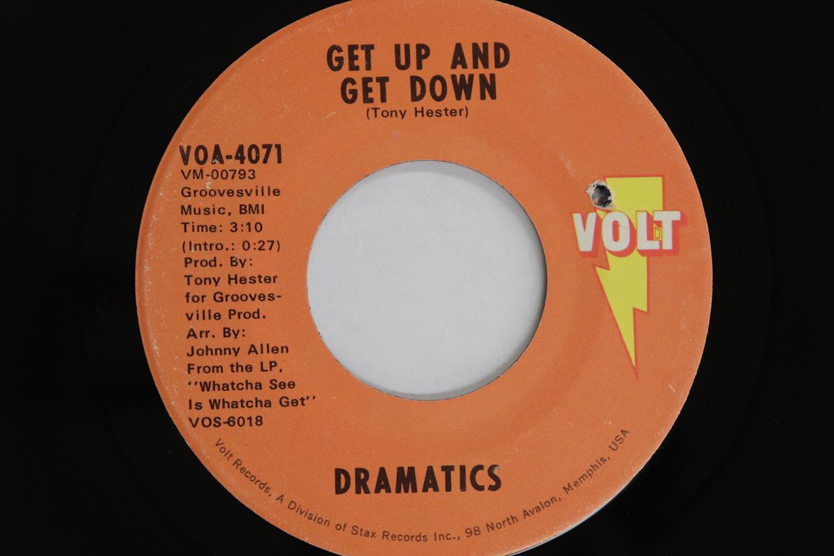 

7-дюймовая пластинка DRAMATICS - Get Up And Get Down / Fall In Love, VOA4071 VOLT 1971 США Соул/Фанк Б/У