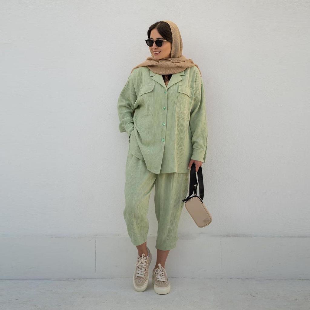 2025 Autumn Women's Two-Piece Set: Loose Solid Color Lapel Shirt & Nine-Point Trousers