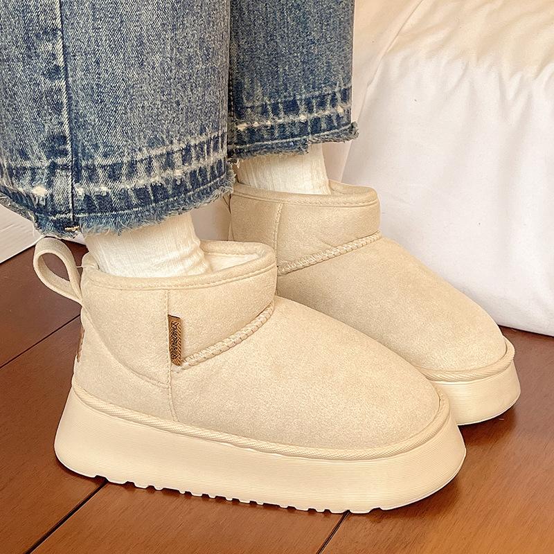Snow boots short snow boots women's winter new thick-soled versatile velvet thickened warm cotton shoes