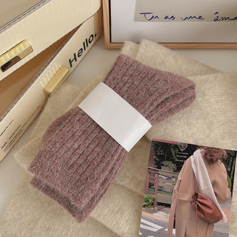 Women's Winter Fleece-Lined Mid-Calf Socks: Extra Thick, Soft, Ribbed, Japanese-Style, Solid Color, Perfect for Sleep or Home Use.