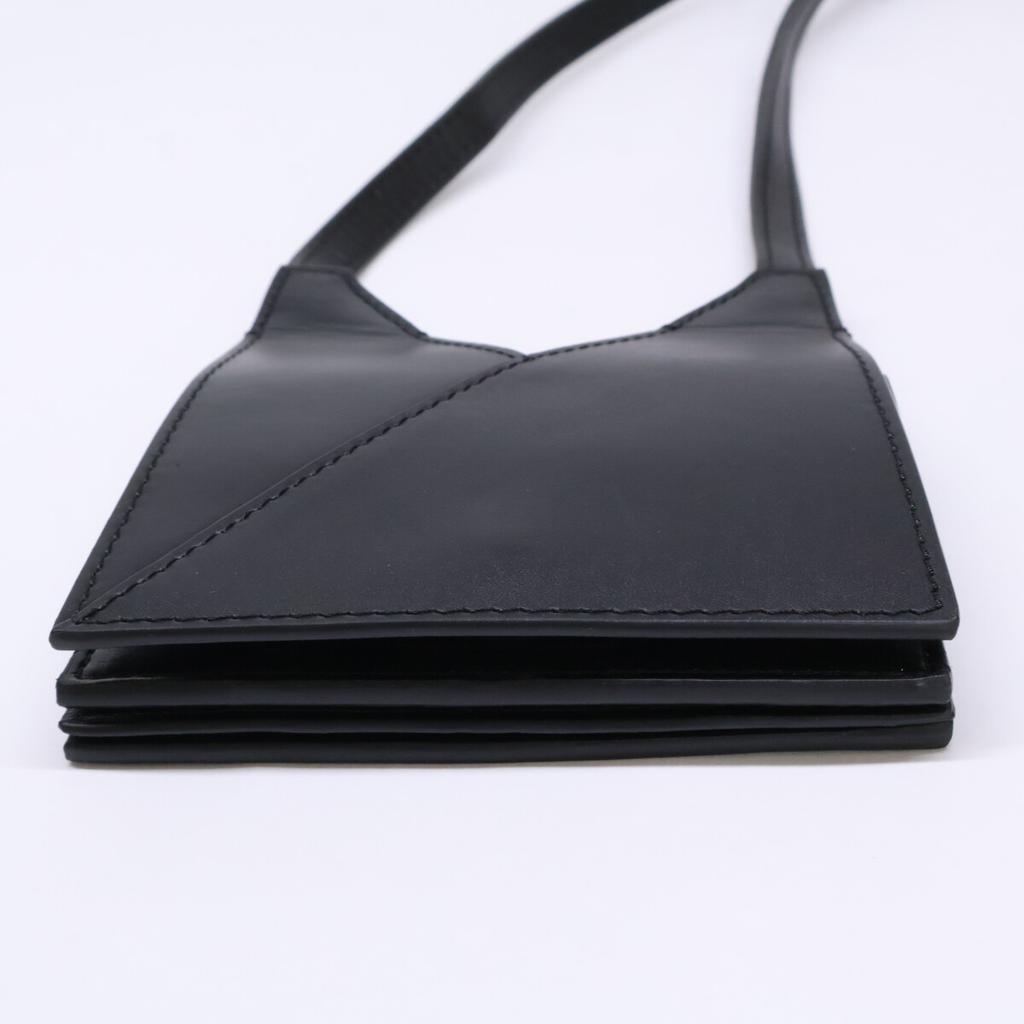 MM6 [Excellent Condition] SB6ZI0005P5546T8013 Japanese Mini Crossbody Shoulder bag blackUsed