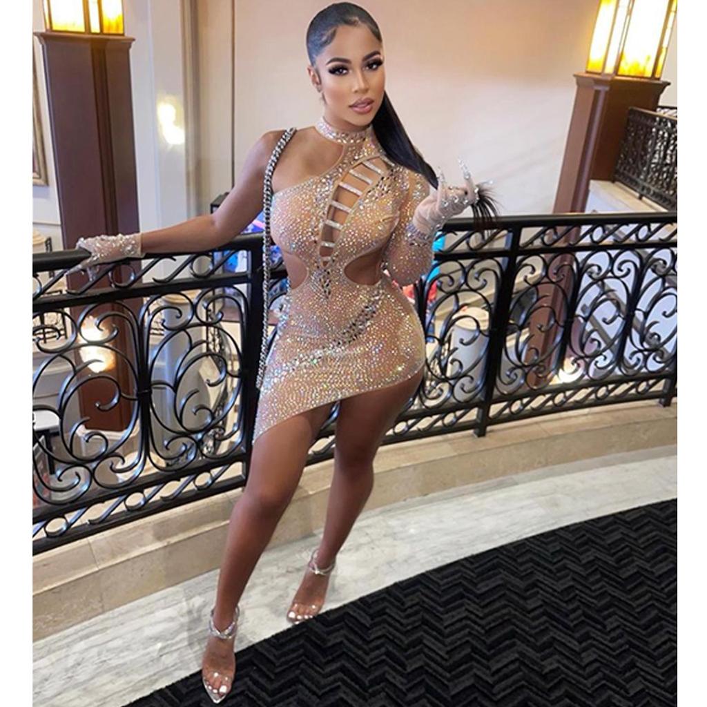 European and American Fashion One-Shoulder Asymmetrical Cut-out Backless Dress