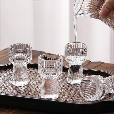 Recipientes para bebidas – Copas y vasos