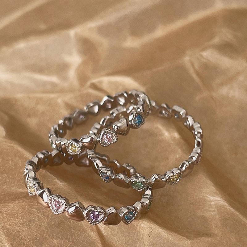 Bague Exquise en Cuivre Réglable en Forme de Cœur Avec des Pierres de Zircon Colorées Pour Femmes