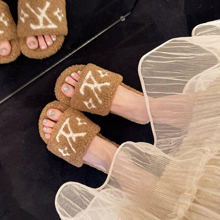 [Youshilai] Internet Celebrity Flat-bottomed Non-slip Fluffy Slippers Women's 2025 Autumn and Winter New One-word Lightweight Cotton Slippers Tide