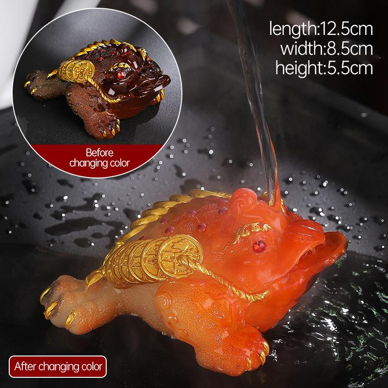 1Pc Chinese Resin Discolored Tea Pet Lucky Cute Golden Toad Ornaments Desktop Handmade Crafts Home Tea Set Decoration Gifts