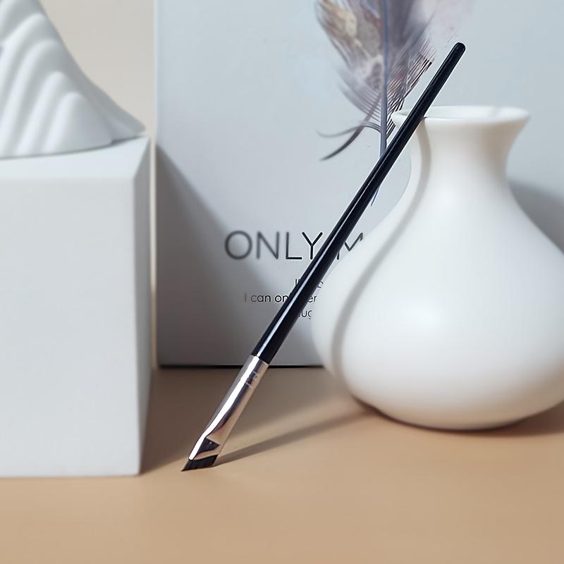 Angled Eyebrow Brush with Nylon Bristles - Precision Tip for Sharp Definition, Oval Shape Ideal for Makeup Application Tools