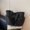 Casual Large-capacity Canvas Bag Women's New Versatile Multi-pocket Shoulder Bag Commuter Tote Bag