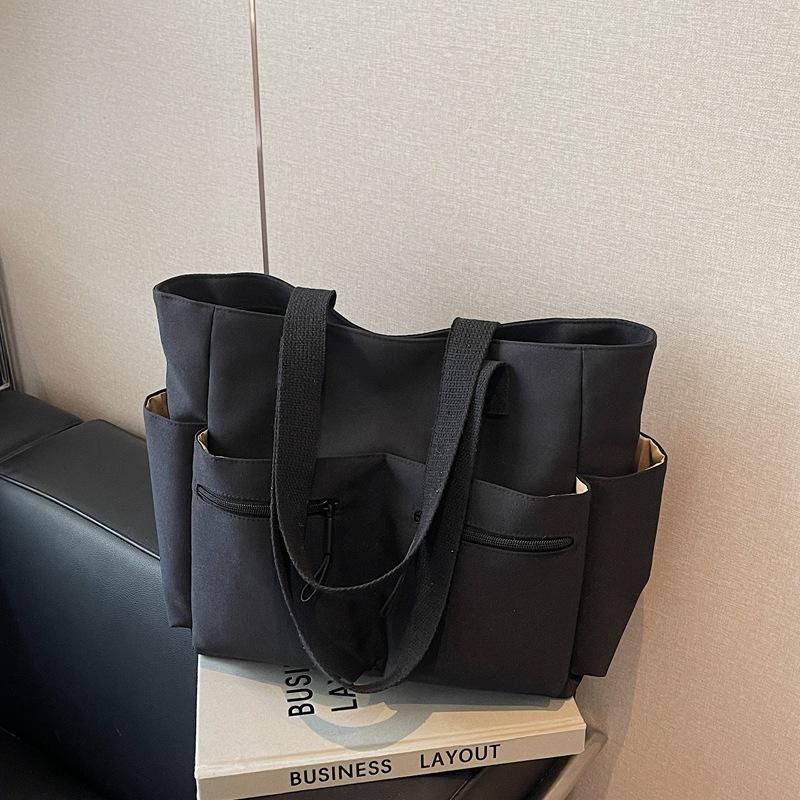 Casual Large-capacity Canvas Bag Women's New Versatile Multi-pocket Shoulder Bag Commuter Tote Bag