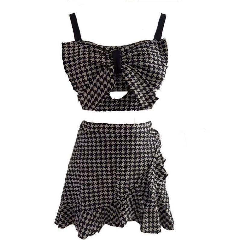 Women's High-End Academy Style Split Swimsuit - Perfect for Summer, Water Parks, and Seaside Photos.