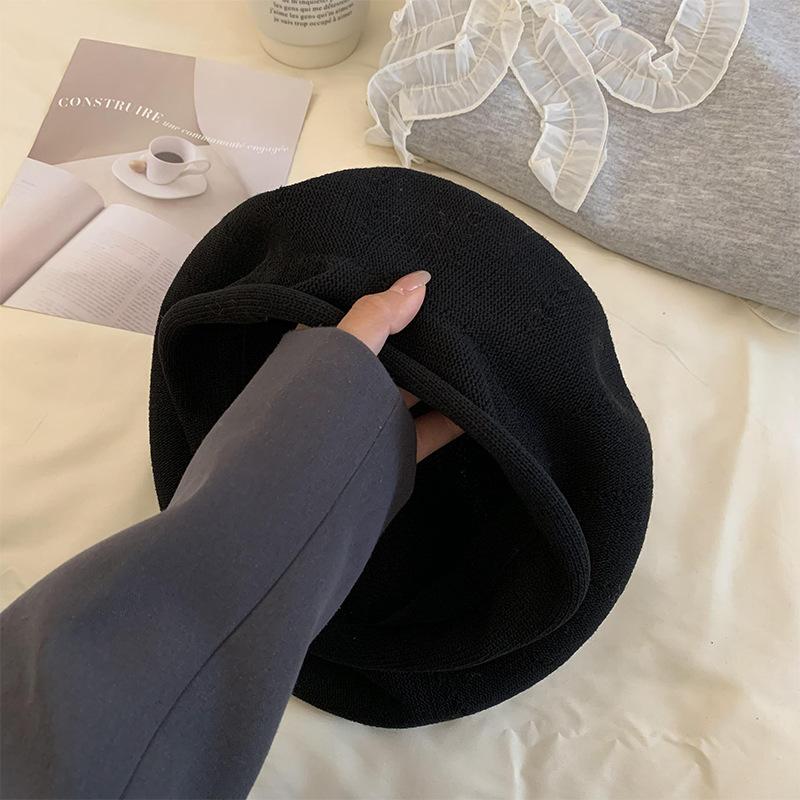 Milchweiße gestrickte Baskenmützen für Damen Süße niedliche Wollmalermütze Lässige weiche Panama-Baskenmütze Damenmode Elegante Schiebermütze
