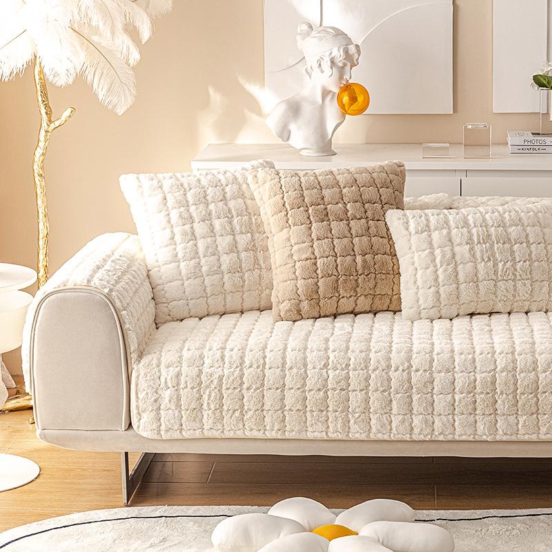 Instagram Style Household Winter Sofa Mat Velvet Insulation and Anti Slip Winter Sofa Seat Cushion A Complete Set of Plush Sofa Armrests