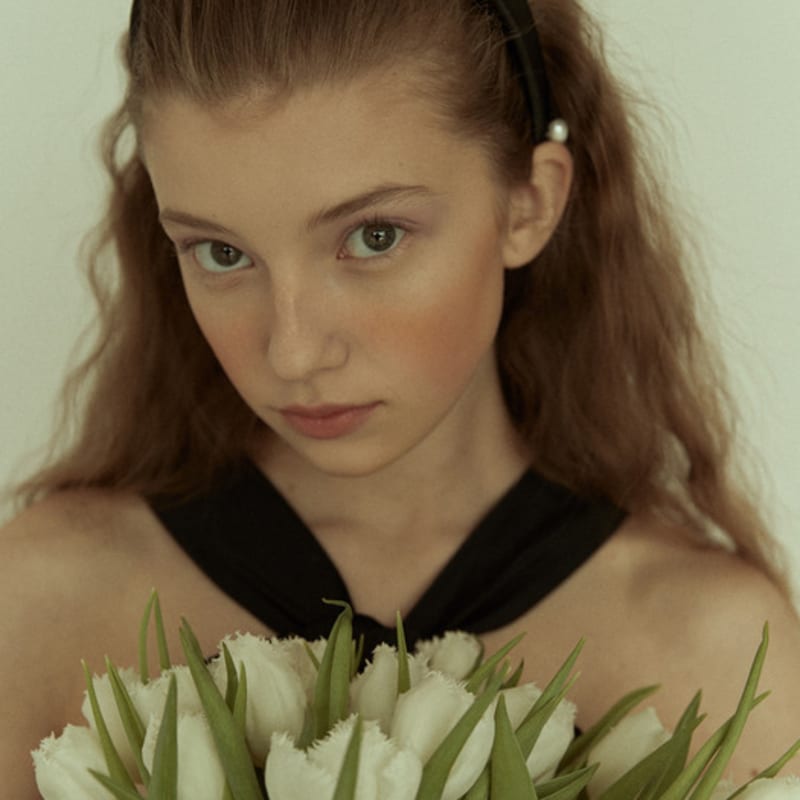 Elizabeth Moments Black Satin Headband