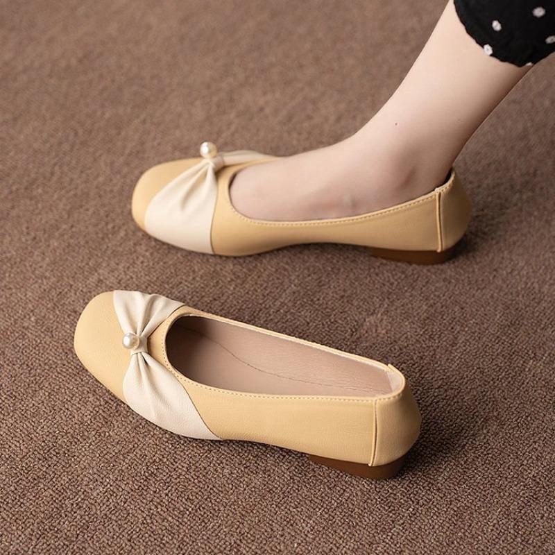 Mary Jane Women's Shoes Autumn New Light Mouth Thin Small Flat Soft Sole with Skirt Single Shoes