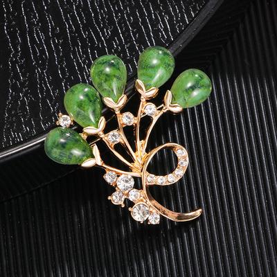 Femmes Filles Mode Élégant Fleur Cristal Broche Badges Haut de Gamme Exquis Strass Floral Épingle Bijou Pour Femmes Hommes Cadeau