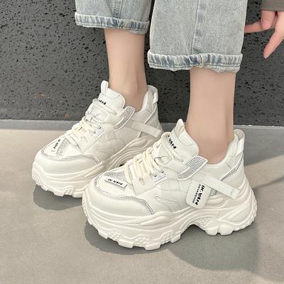 Obuwie damskie – Sneakersy