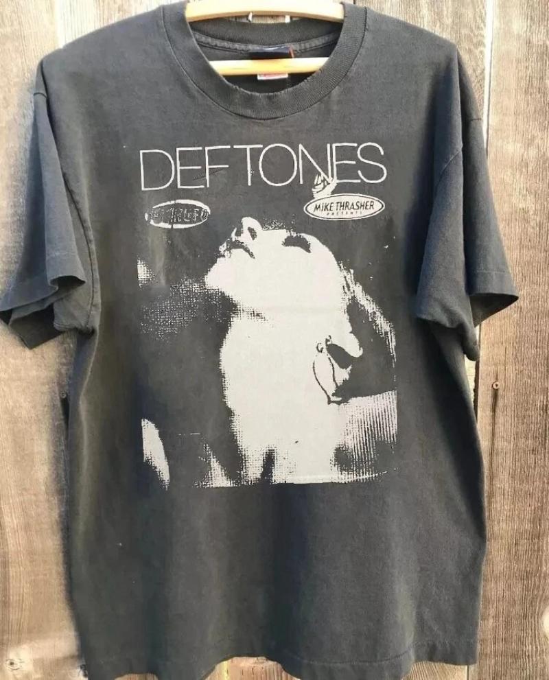 Deftones Band Graphic Short Sleeve Black Tshirt Unisex Unisex Women