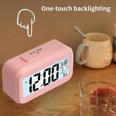 Wecker Stumm Hintergrundbeleuchtung LED Elektronisch Schlummerfunktion Tischuhr mit Kalender