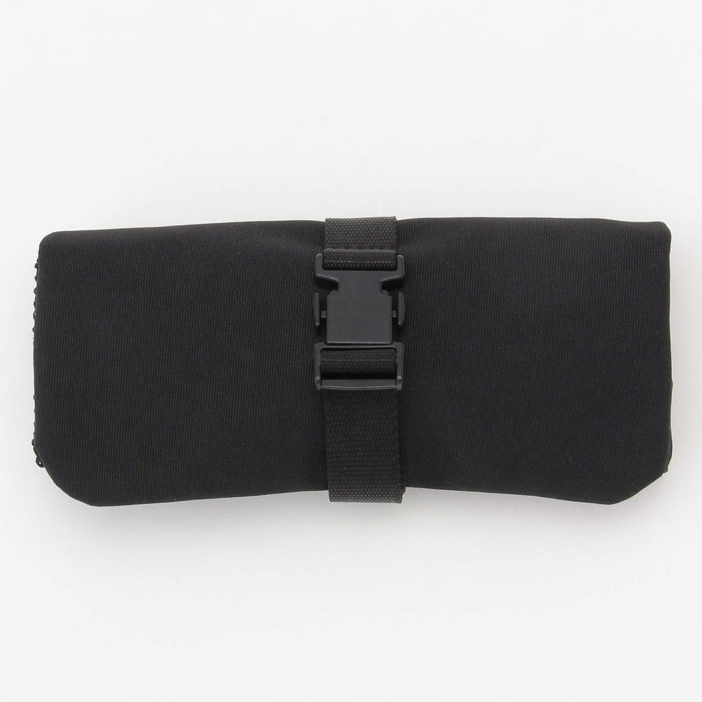 MUJI Wisząca kosmetyczka poliestrowa z przegródkami na drobne przedmioty 12 x 18 02125721 Kieszeń, Czarna, Ok.. cm,