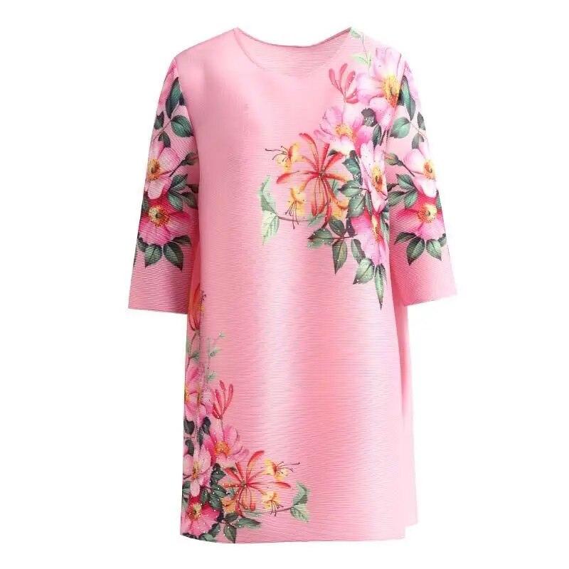 Summer Pink Pleated Printed Top, Fashionable New Style, Quarter Sleeved, Stylish, Age Reducing, Loose Fitting T-shirt