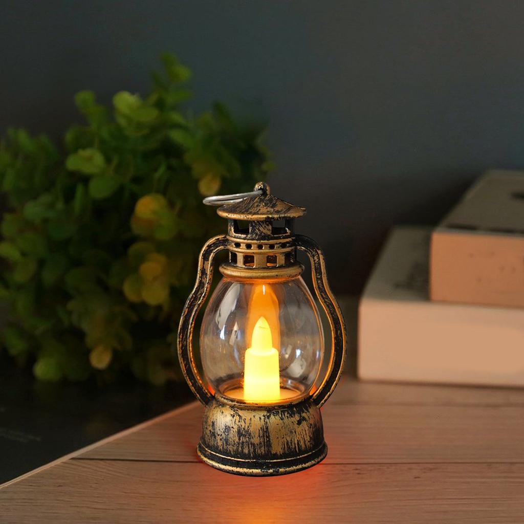 Christmas Decoration Retro Small Oil Lamp, Christmas Gift Small Horse Lamp Creative Bar Atmosphere Decoration Ornaments