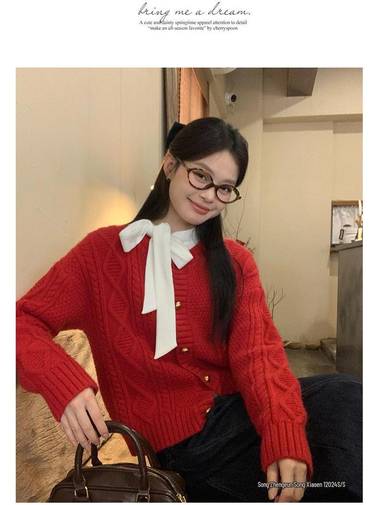 Women's Chic Red Knit Cardigan - Early Autumn Fashion
