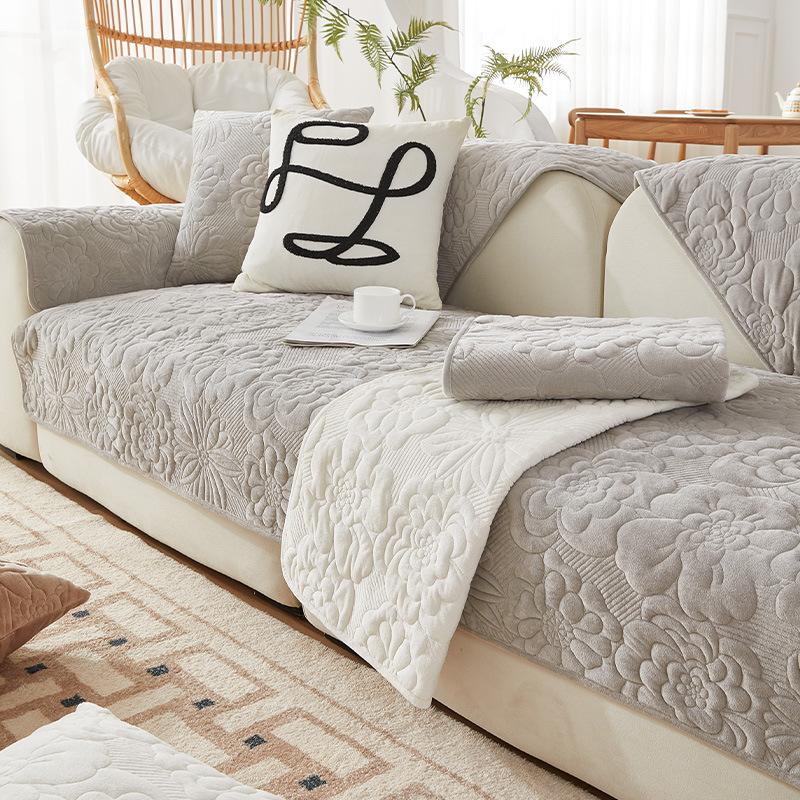 Winter Thickened Plush Sofa Mat Printed Pattern Anti Slip and Dustproof Sofa Cover L-shaped Sofa Full Coverage Sofa Towel Pillowcase