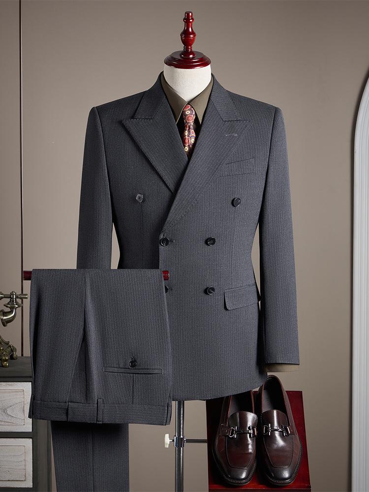 Costume Rayé Premium Double-Boutonnage pour Homme - Revers Pointu, Anti-froissage, Lavable en Machine, Idéal pour le Travail et les Occasions Formelles.