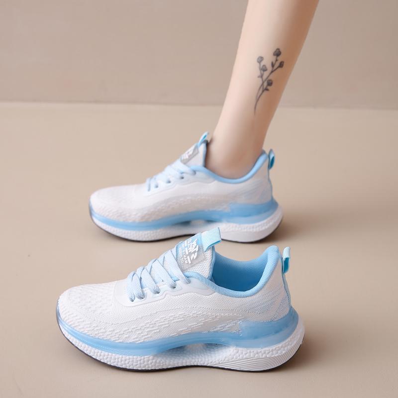 2026 New Comfortable Casual Lightweight Women's High-Quality Thick-Soled Wear-Resistant Breathable Running Shoes Student Shoes