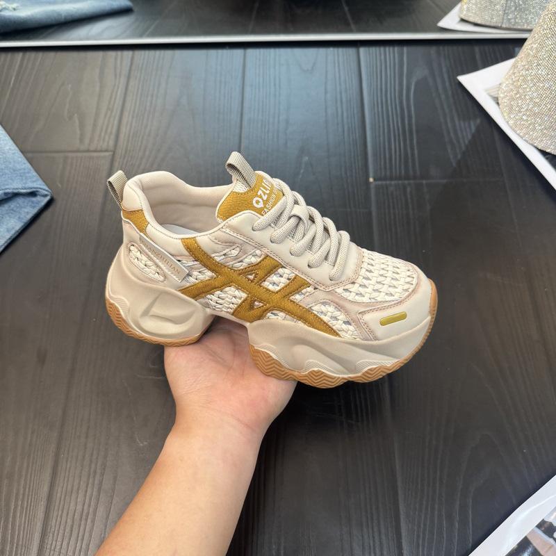 

Dad shoes women s summer new retro fried street thick-soled versatile light luxury casual sports shoes 40 бежевый