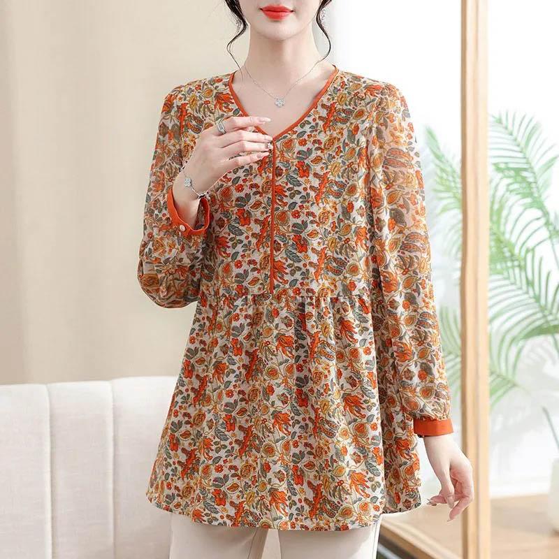 Plus Size Women's T-shirt Autumn and Winter  Ing Shirt Floral Shirt Loose Comfortable Casual V-Neck Tops
