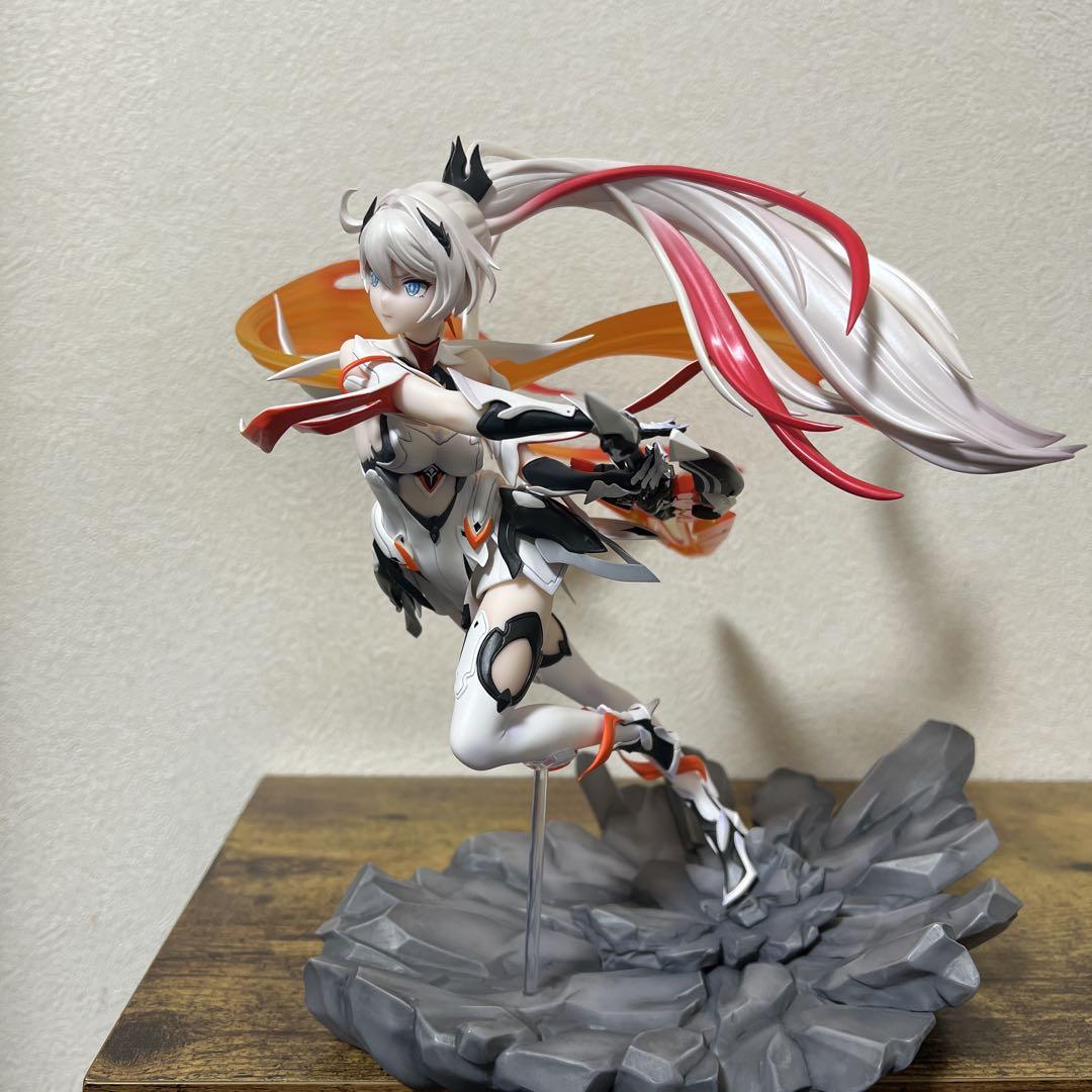 

[Б/У] Honkai Impact 3rd Киана, Огненный Правитель 1/7 Масштабная Фигурка