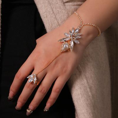 Charm Bling Crystal Ring Bracelet Chain Women Silver Boho Wedding Sparkling Rhinestone Finger Bracelet Women Jewelry
