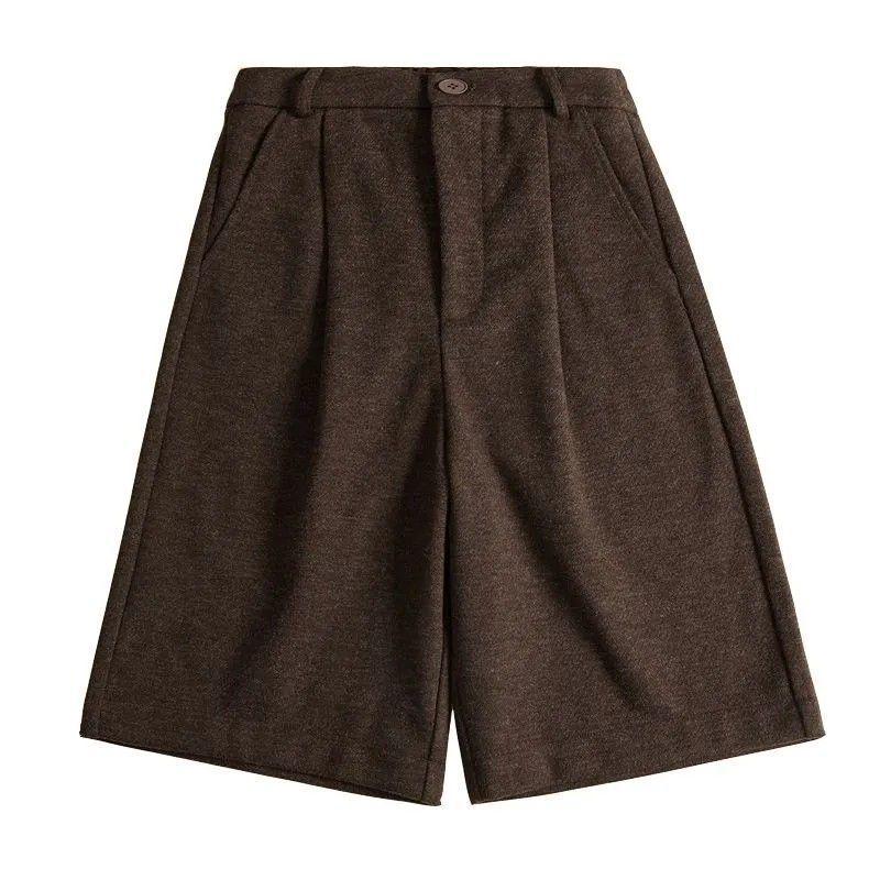 High-Waisted Women's Woolen Shorts - Autumn/Winter 2026, Old Money Style, Six-Point, Wide-Leg, Thick Mid-Length.