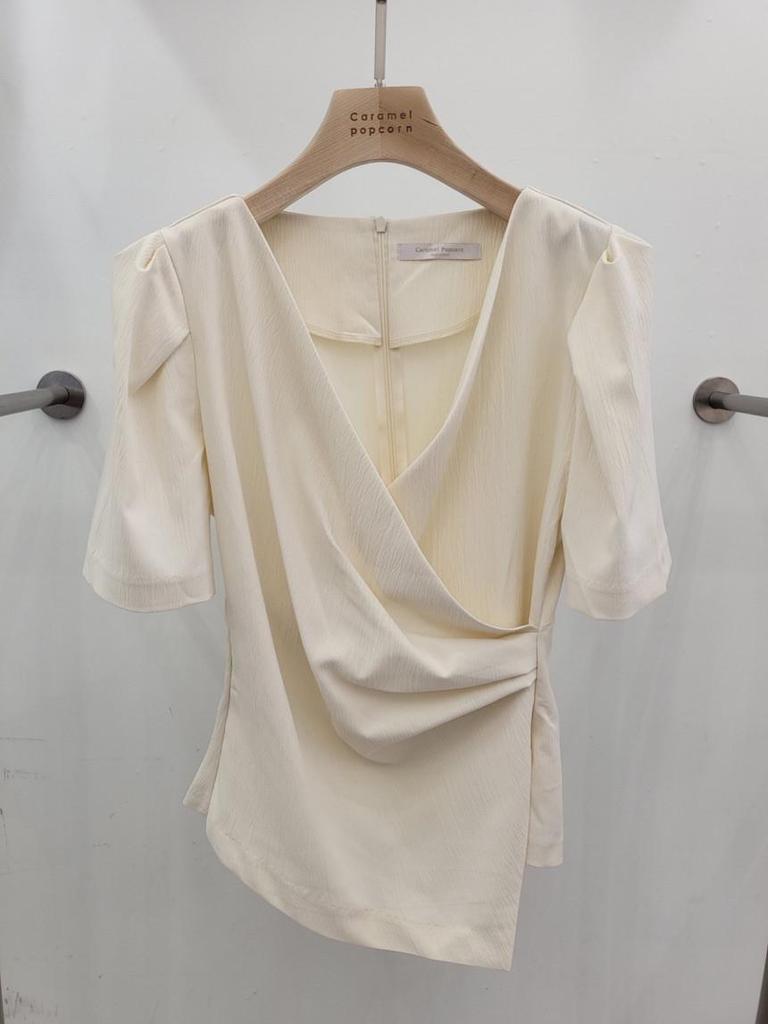 New French Style Irregular V-Neck Pleated Short-Sleeve Women's Shirt for Summer 2026.