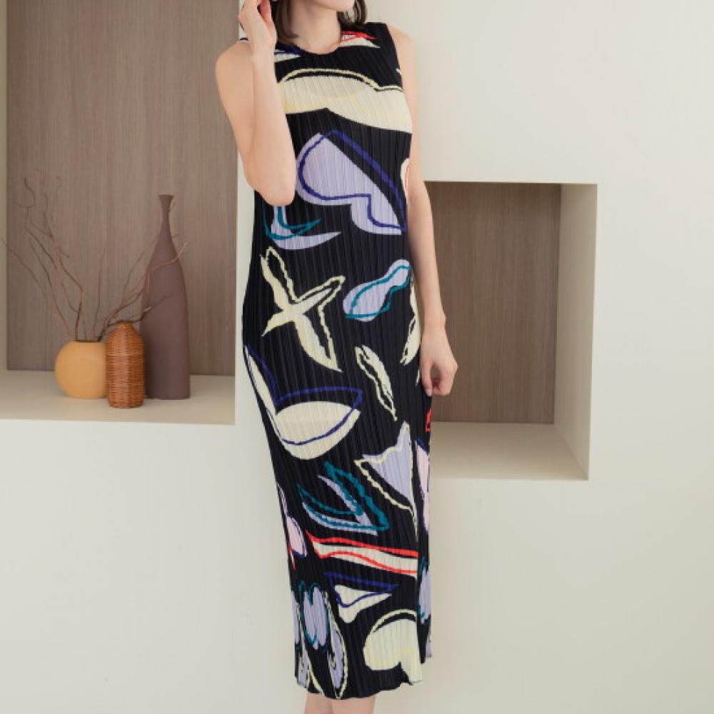 Plara Color Draw Pleats Dress