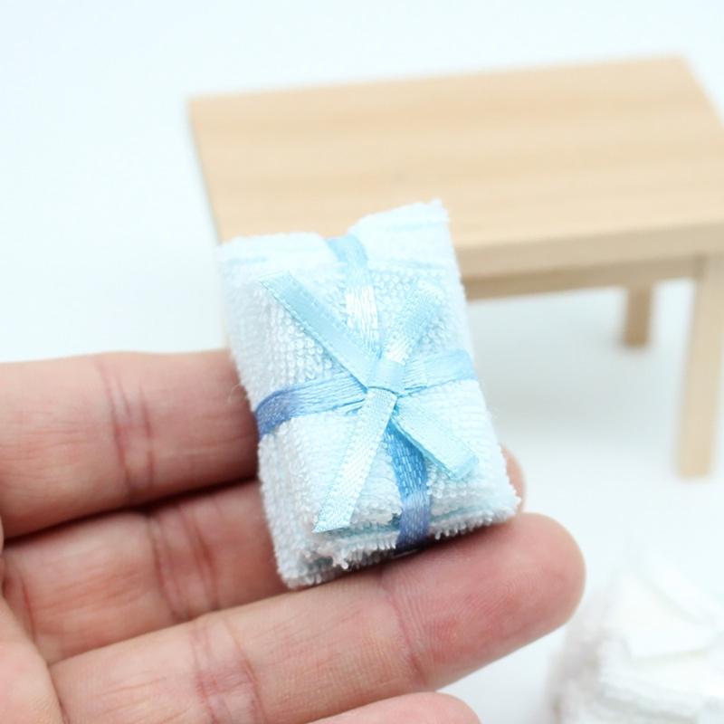 Model Bath Towel Dollhouses Kitchen 1:12 Scale Realistic Bathroom Bath Towel Model for Shower Creative Fun