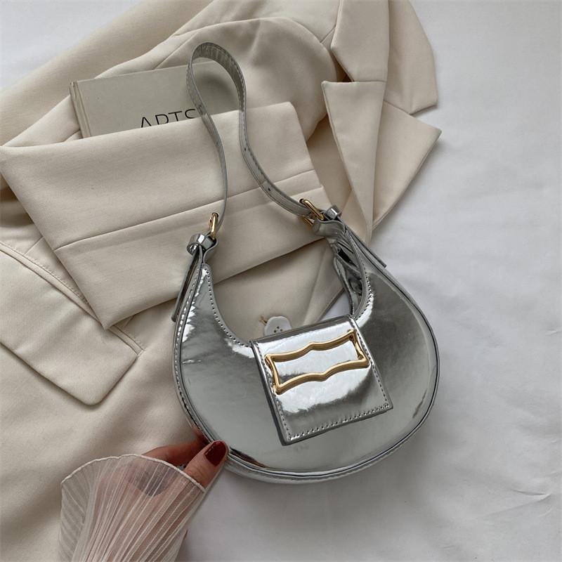 Trendy Chic Women's Shoulder Bag Simple Fashion Pu Material Street Style Small Crossbody Bag