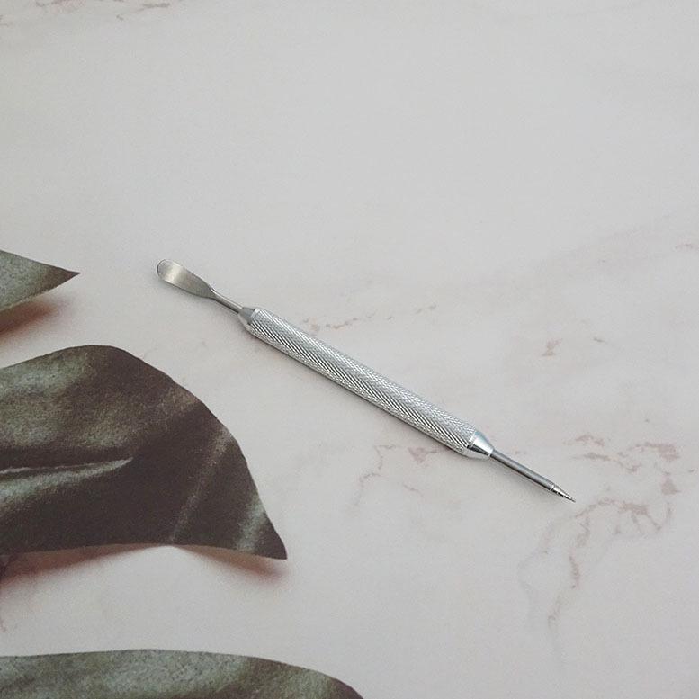 Pear Wood Coffee Latte Art Needle with Golden Hoop Handle