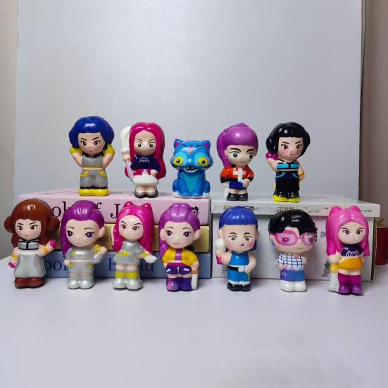 Anime Quetschspielzeug Langsam aufsteigende Figur Weiches Fidget Toy mit süßem Charakterdesign Tragbares Stressabbau-Entspannungs-Gadget für Fans Sammler