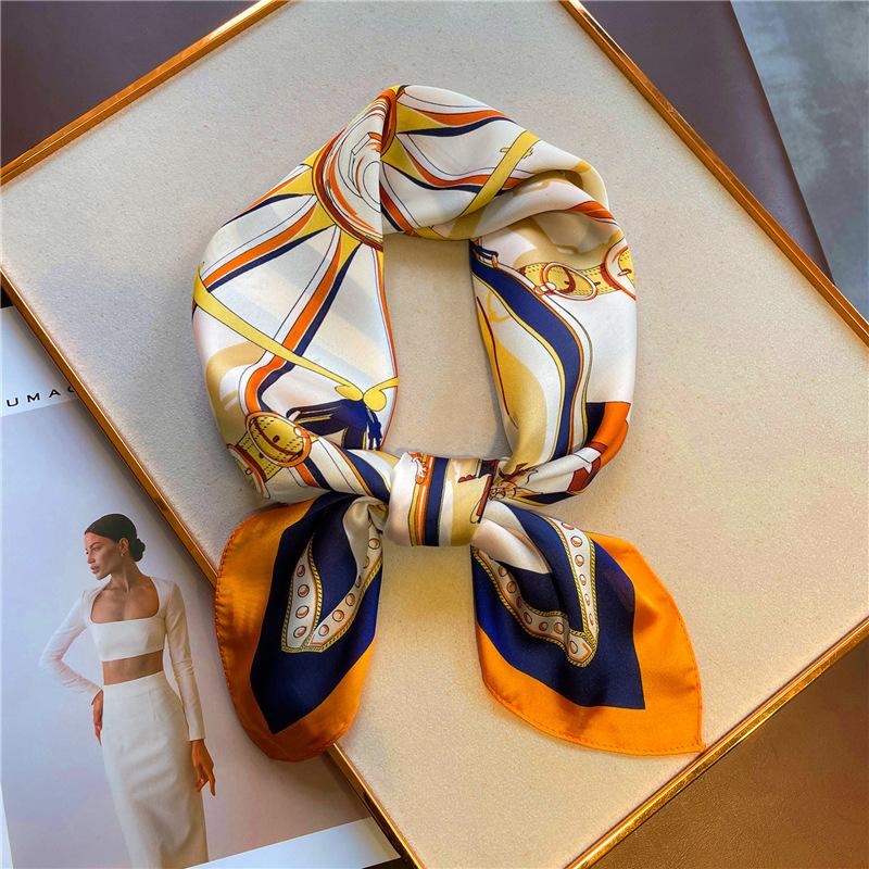 2025 New Fashion 70X70cm Printed Women's Scarf Pashmina Silk Scarf Square Shawl Decorative Headband Neck Luxury Design Bandana