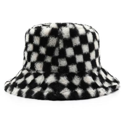 Καπέλα και καπελίνα