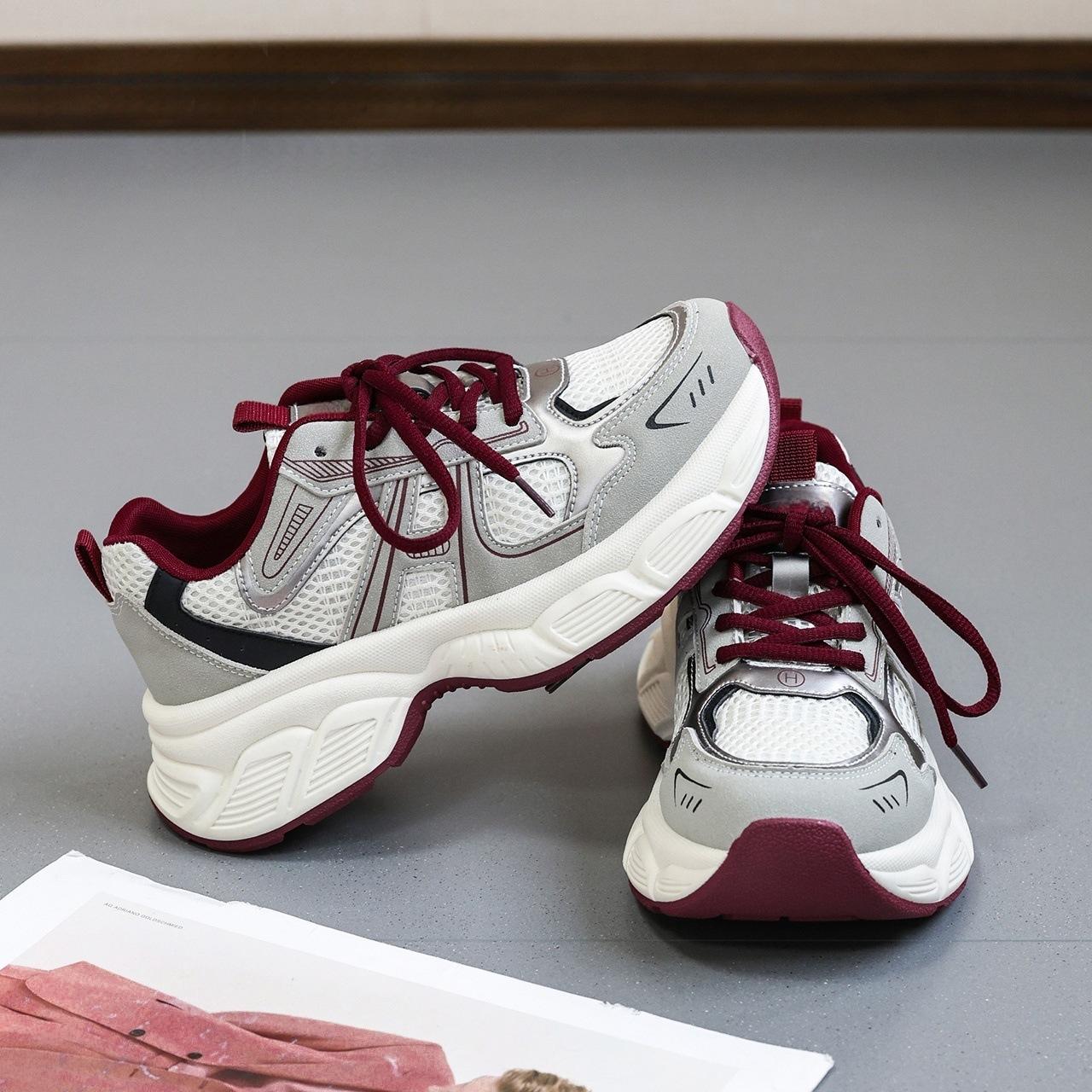 

Женские кроссовки на толстой подошве, синие, «папины», 2025, новые, весенне-осенние, универсальные, легкие, на мягкой подошве, с небольшой платформой, повседневные, спортивные 40 красный