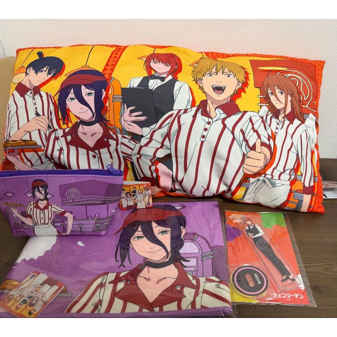 Used Chainsaw Man Round One Collaboration